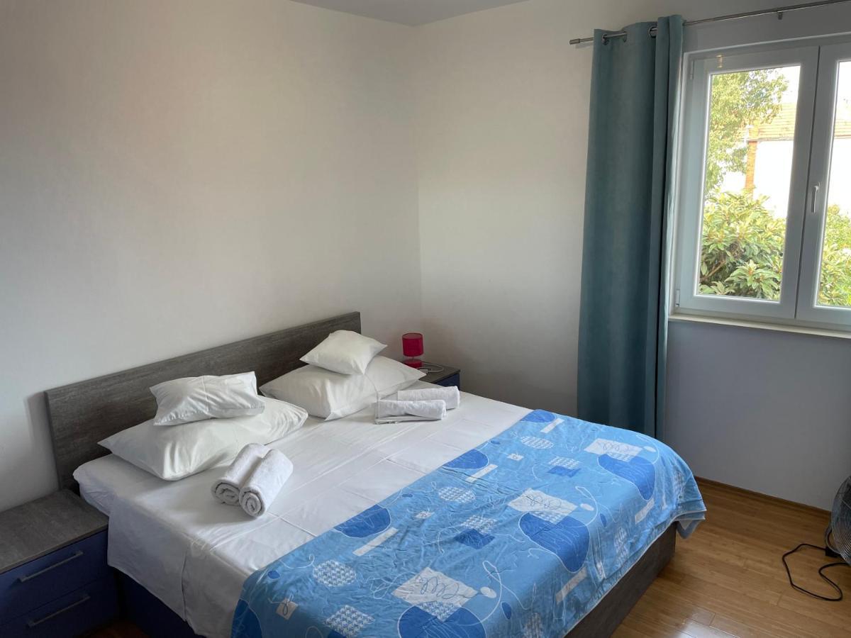 Dumina Apartment Murter