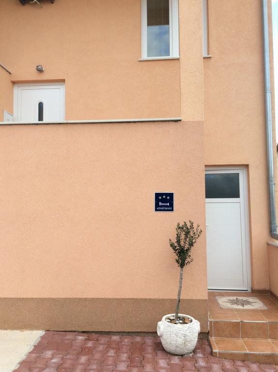 Dumina Apartment Murter